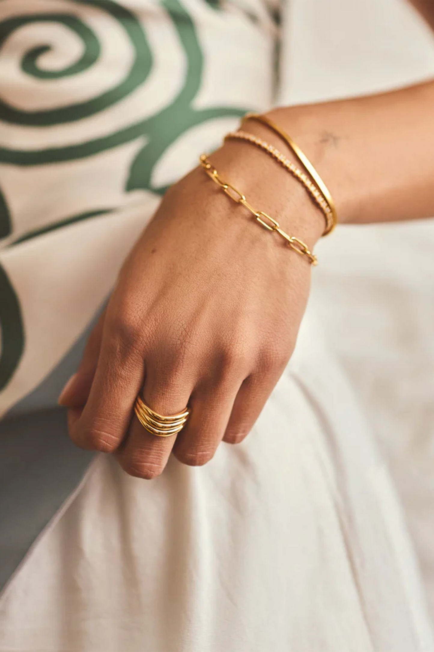 Classic Mini Paperclip Chain Bracelet