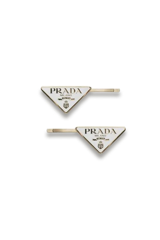 Logo-engraved triangle hair clips