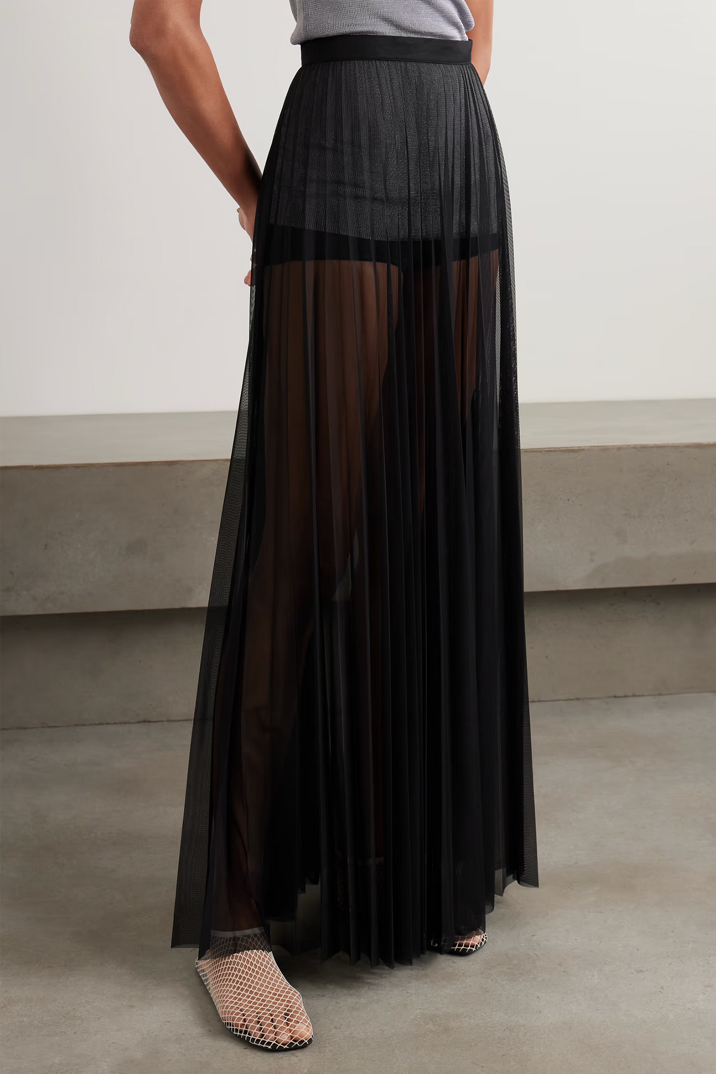 Vallen Pleated Mesh Maxi Skirt
