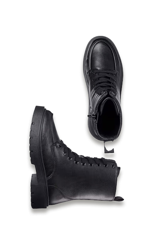 Lace-Up Short Boots