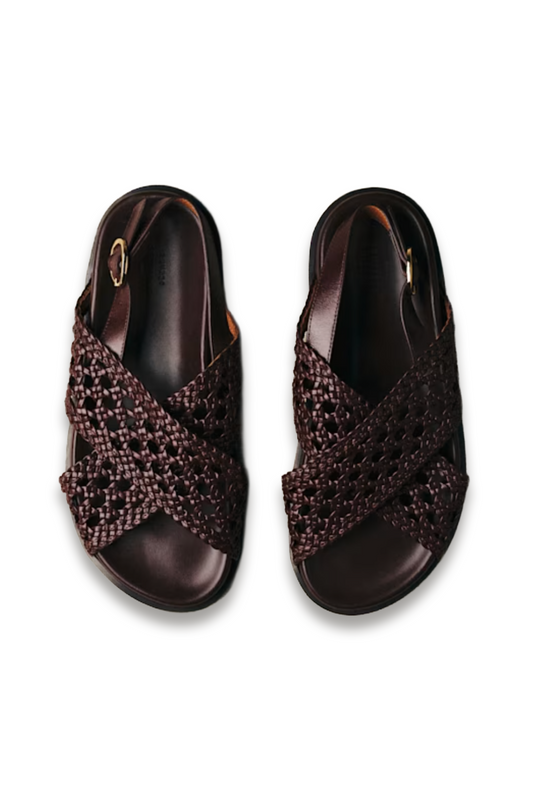 Tilda Low Sandals in Smooth Chocolate