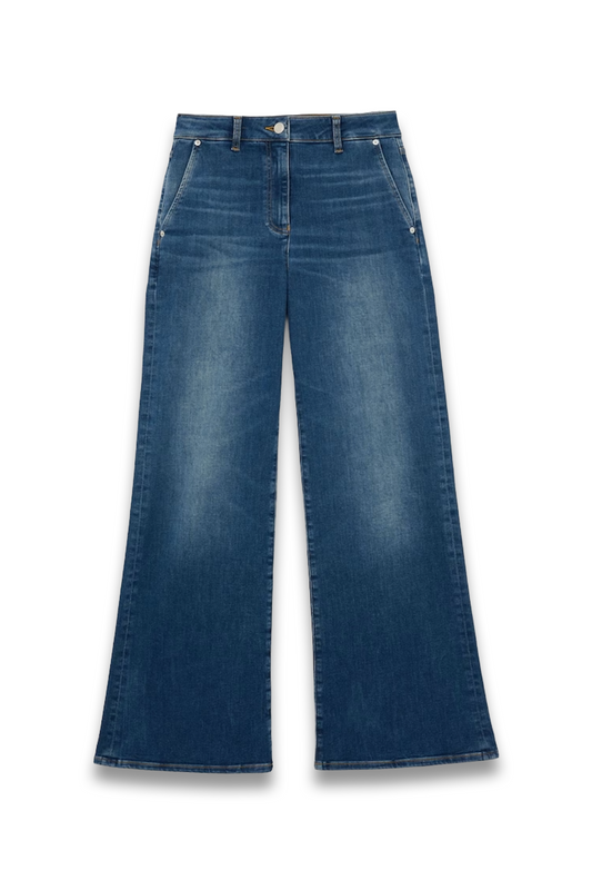 Addie Wide-leg Jeans in Mid Blue