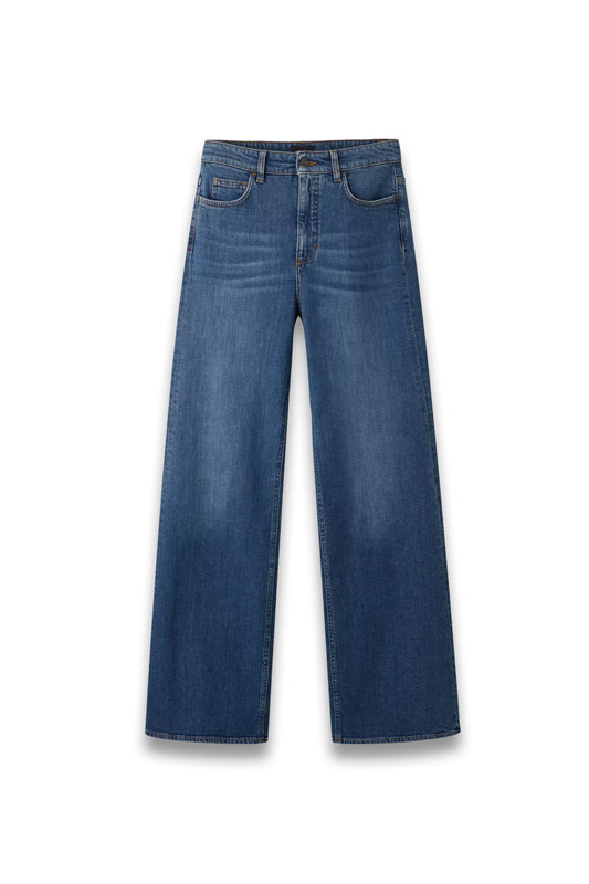 Leg Elongator Jean