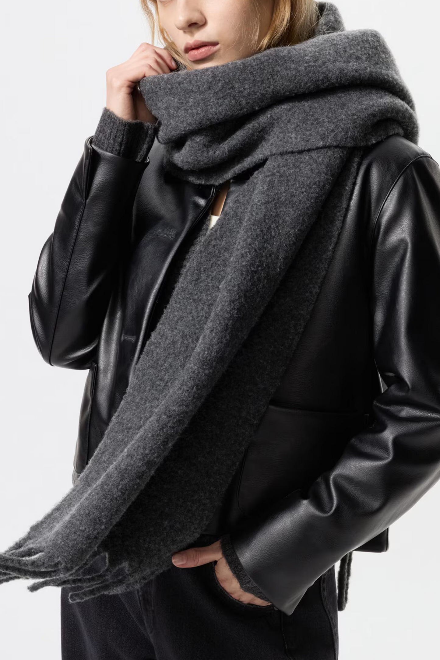 Soufflé Yarn Chunky Stole