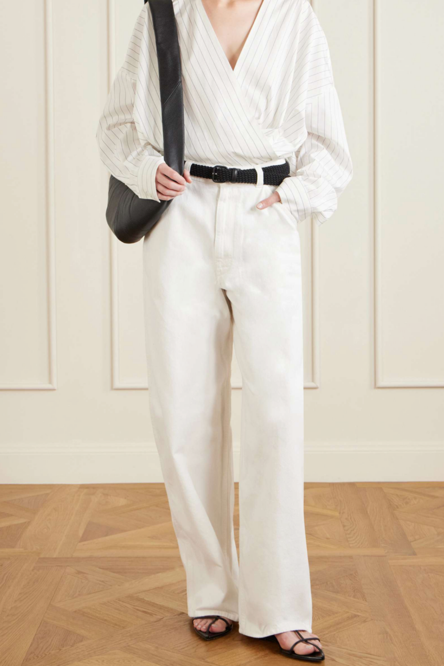 Mid-Rise Wide-Leg Jeans