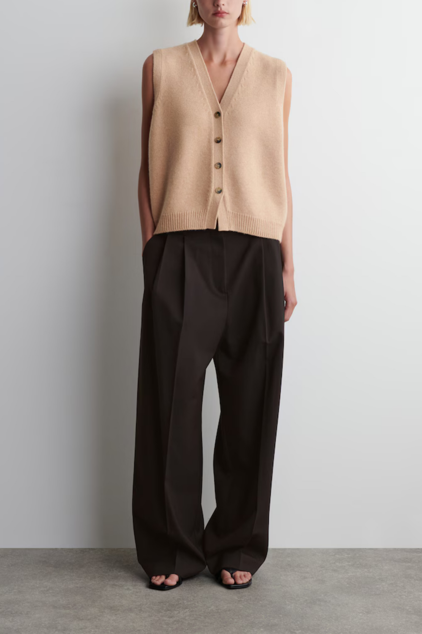 Knitted Cashmere-blend Vest
