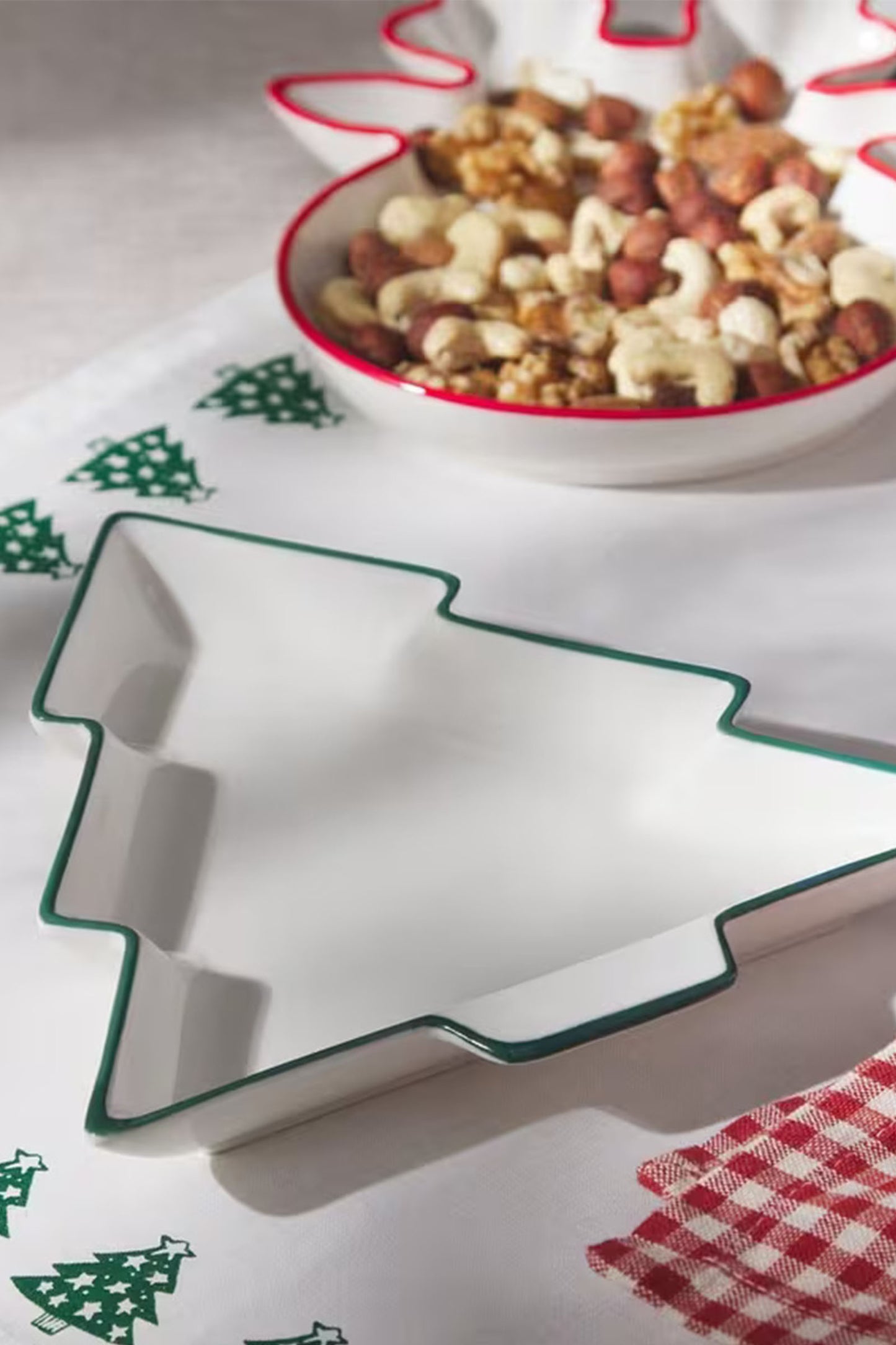 Christmas Tree Green Rim Fine China Dish, 24cm, White/Green