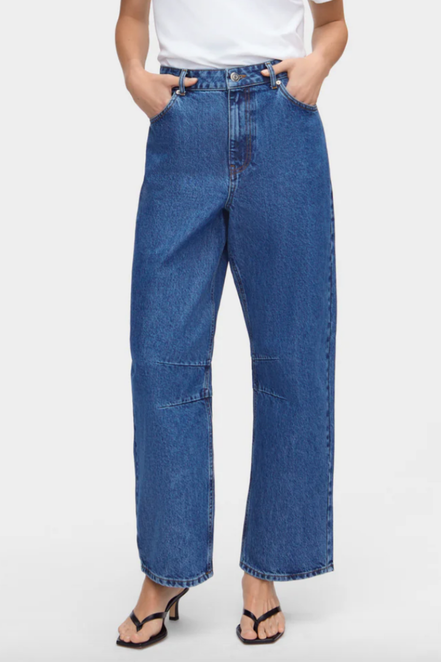 Markus Rigid Barrel Leg Jeans
