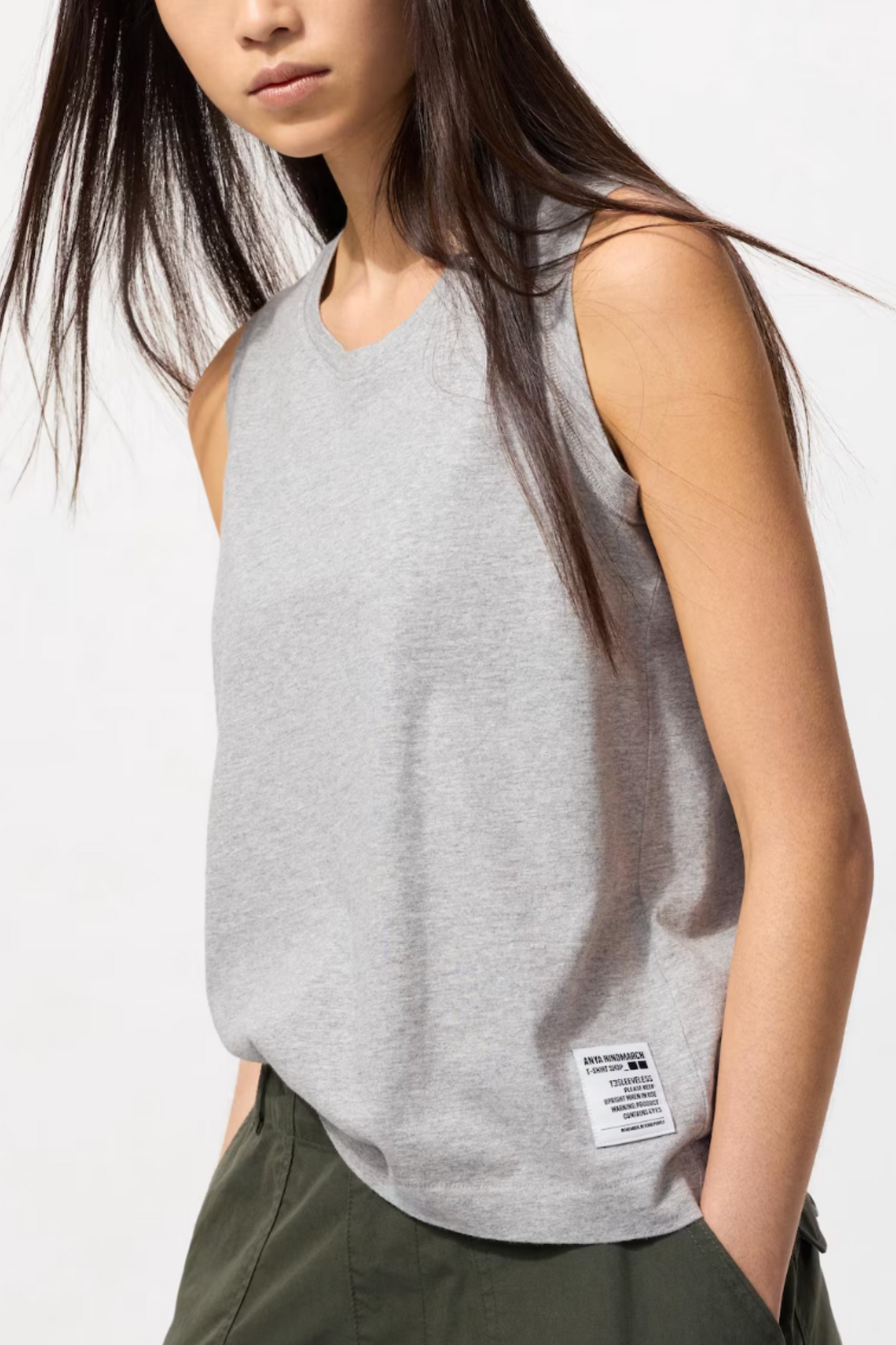 T3SLEEVELESS (Sleeveless T-Shirt)
