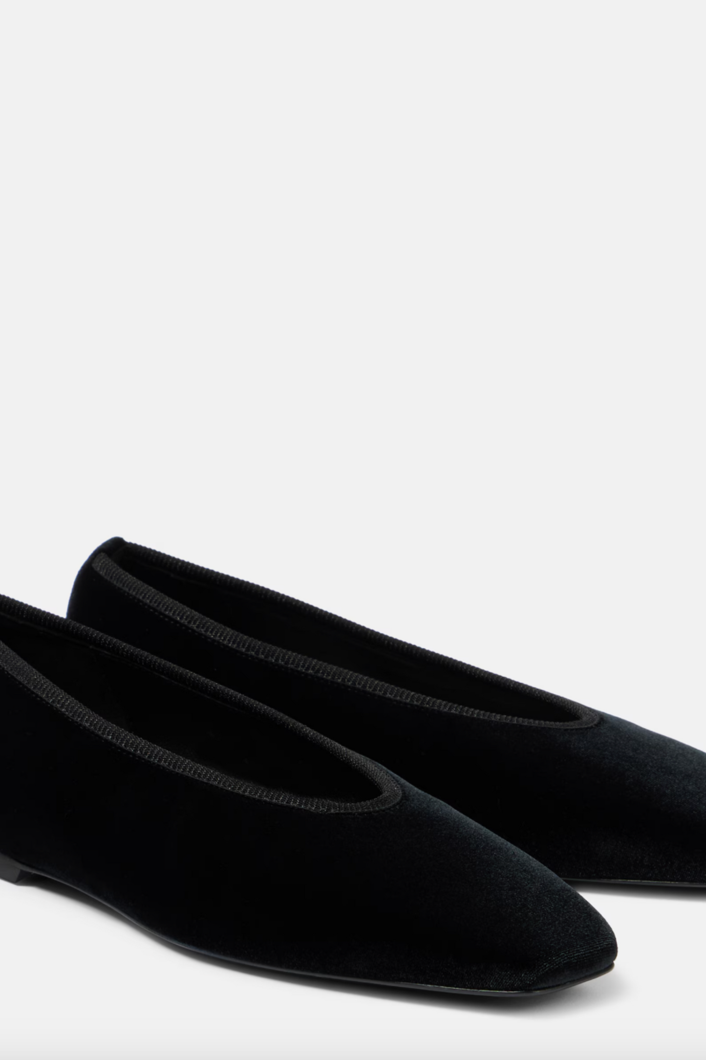 Minimalist Velvet Ballet Flats
