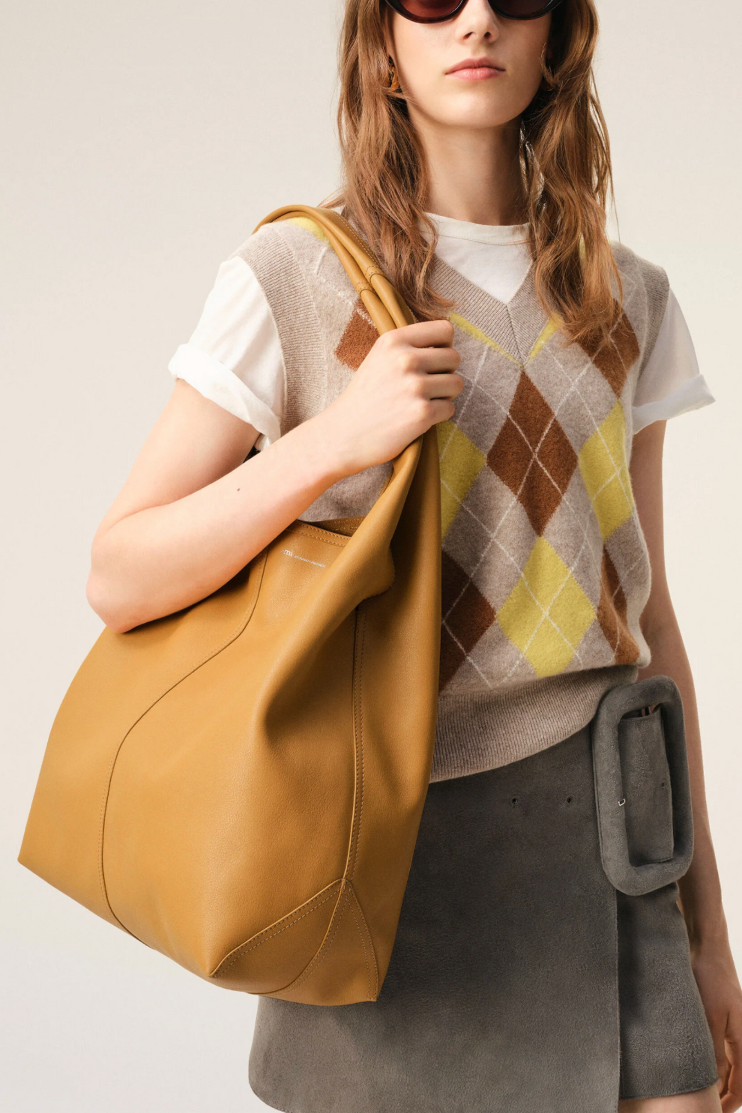 Etienne Hobo Bag in Soft Leather