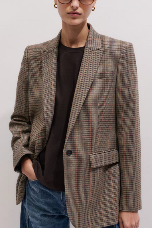 Sharp Shoulder Blazer