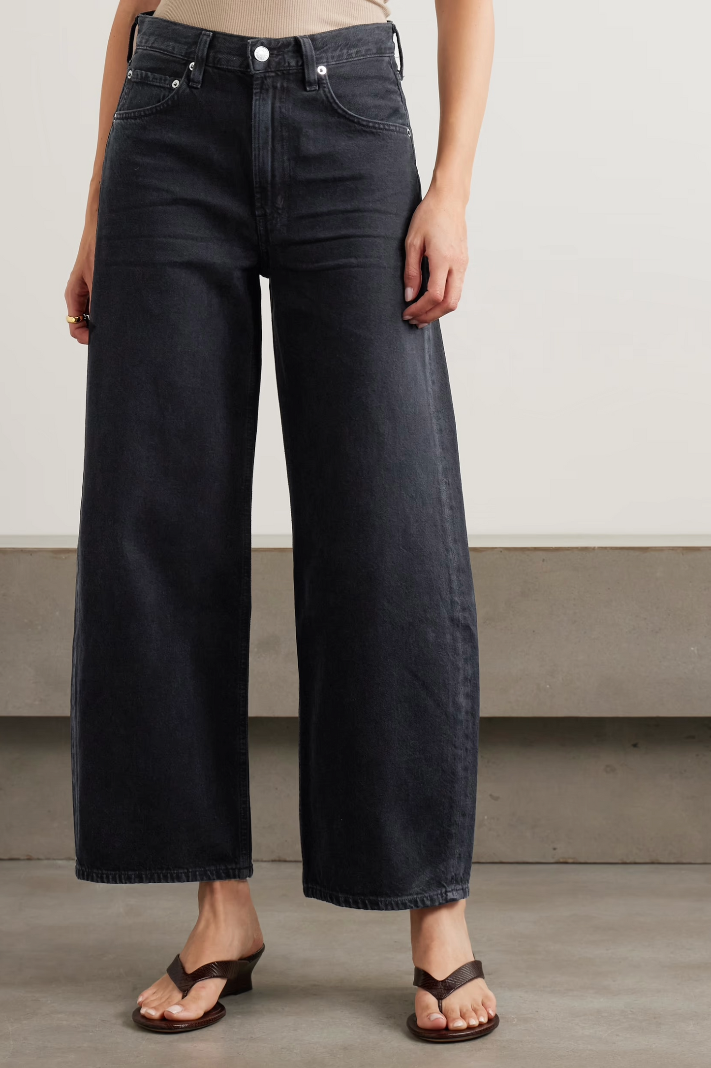 Low Curve Crop High-rise Wide-leg Jeans