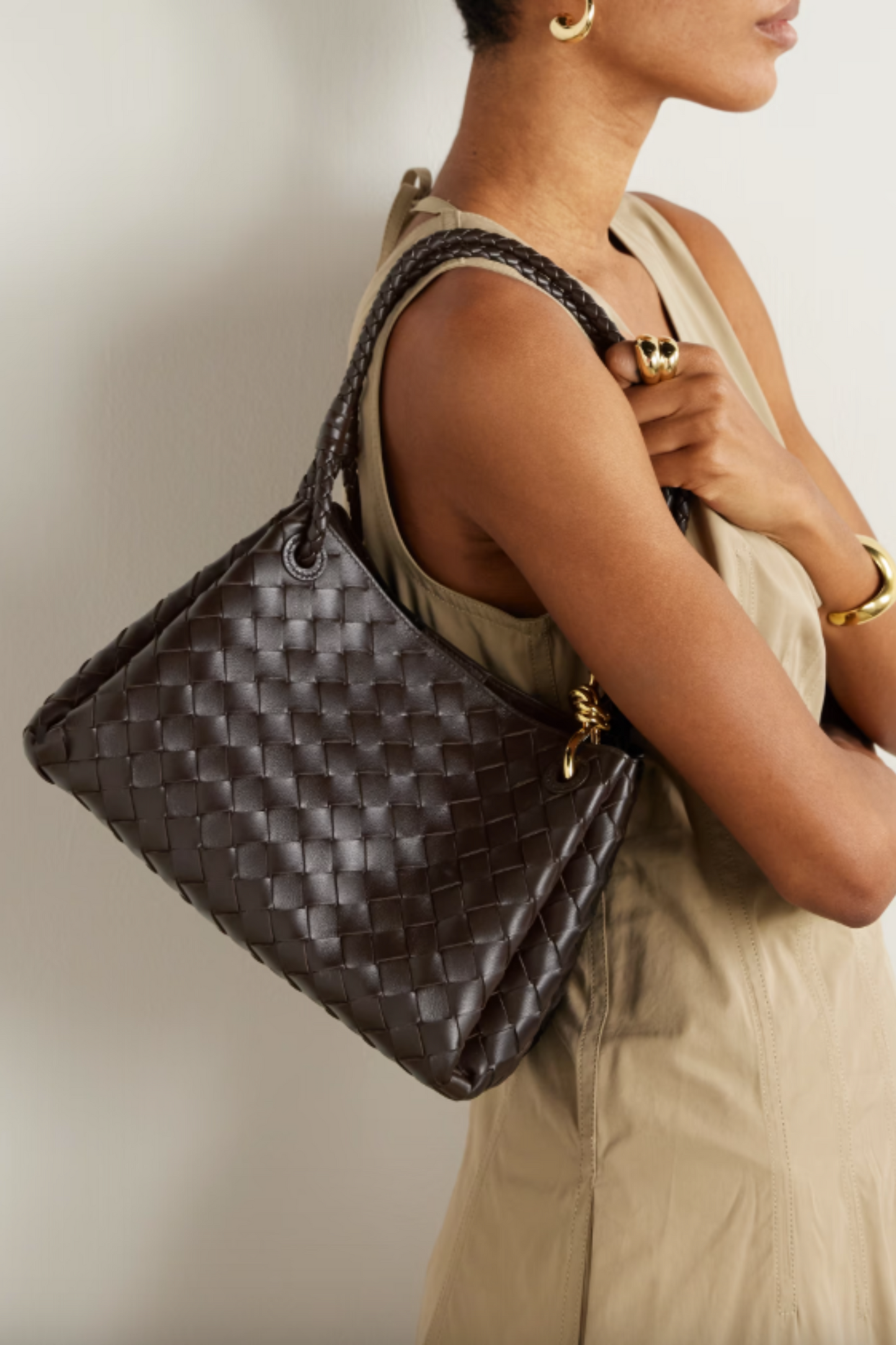 Parachute Medium Intrecciato Leather Shoulder Bag