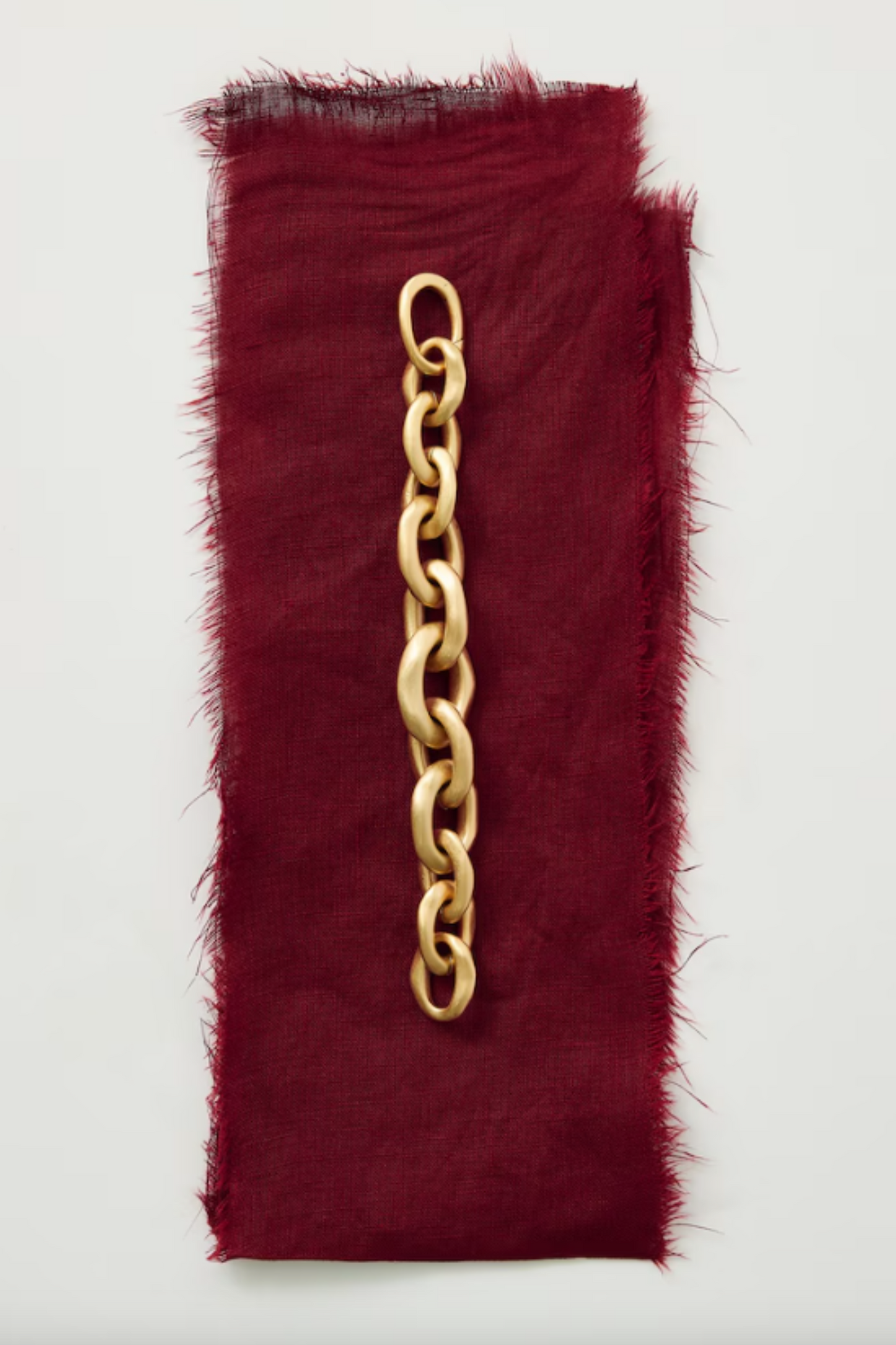 Chunky Chain-Link Bracelet in Gold Tone