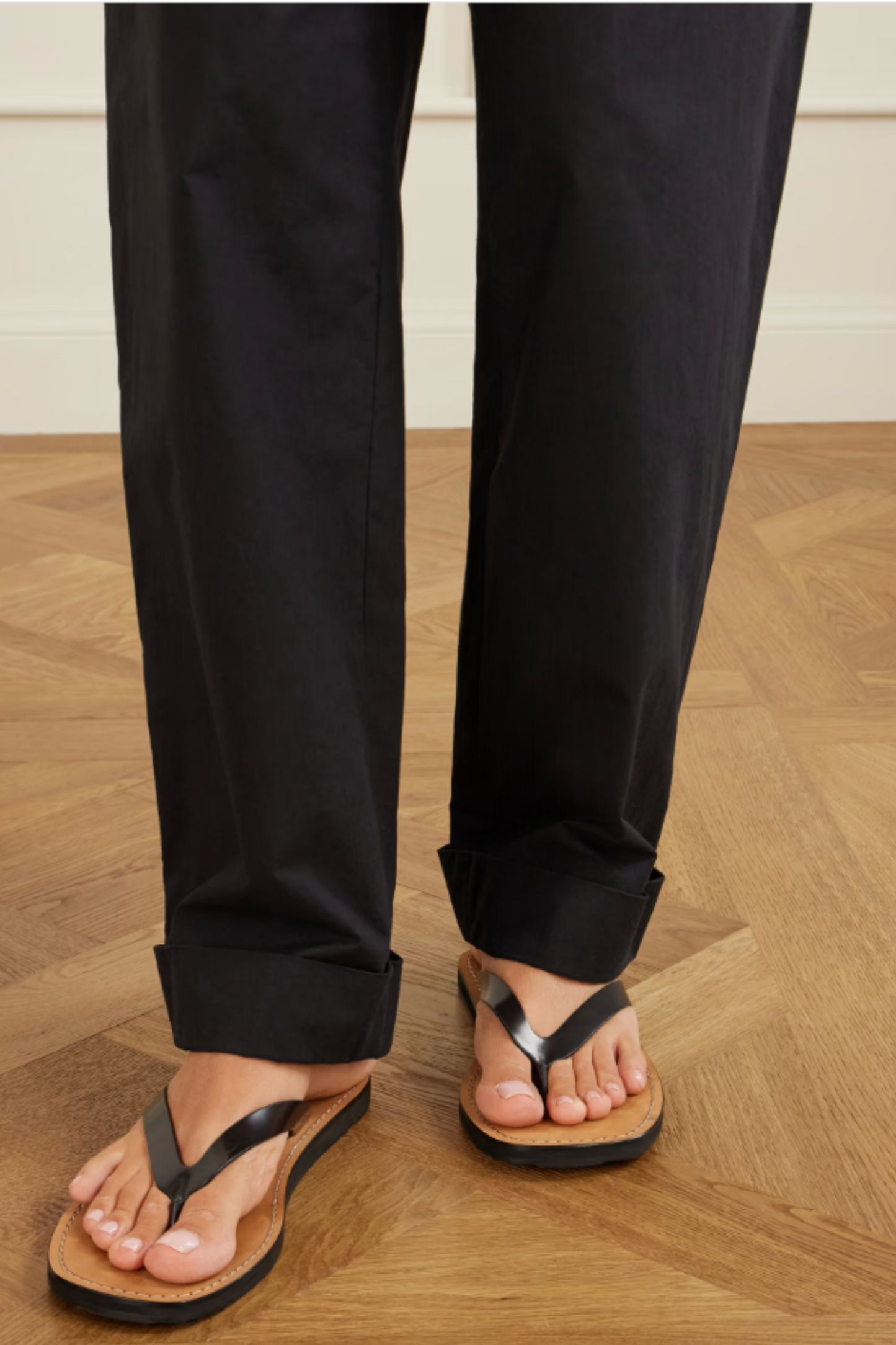 City leather flip flops