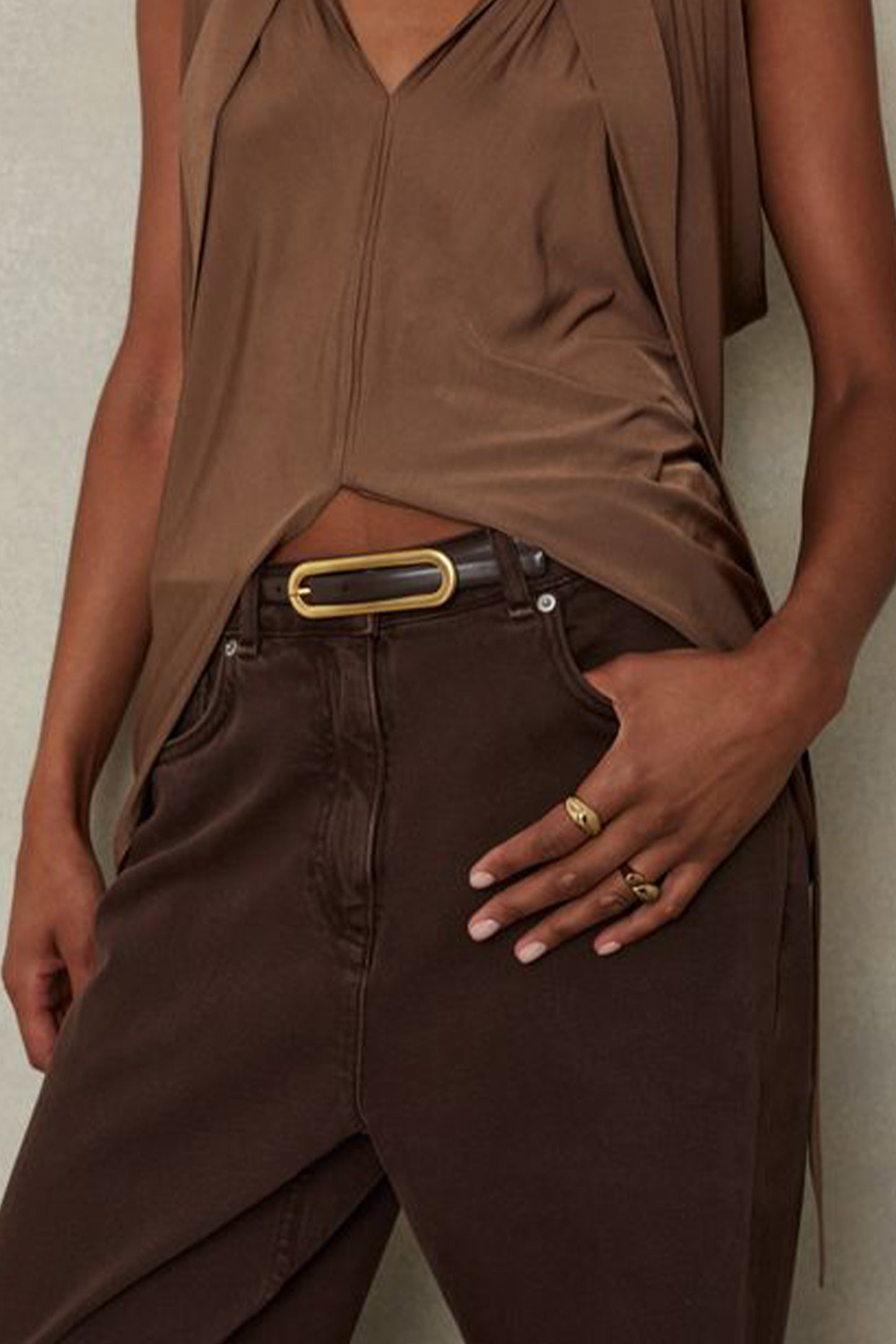 Thin Leather Elongated Buckle Belt