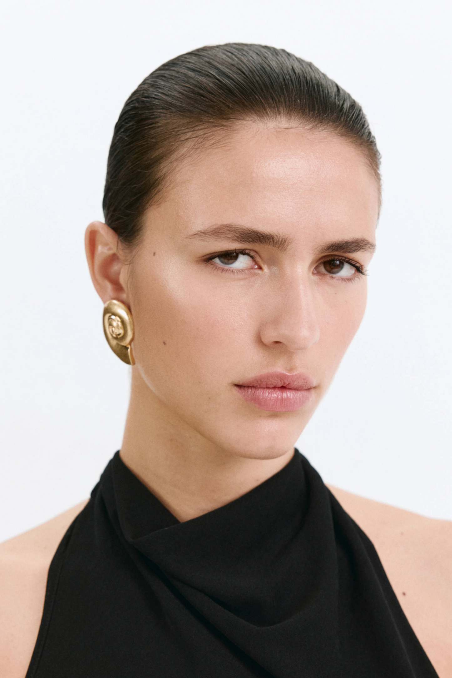Shell Design Earrings