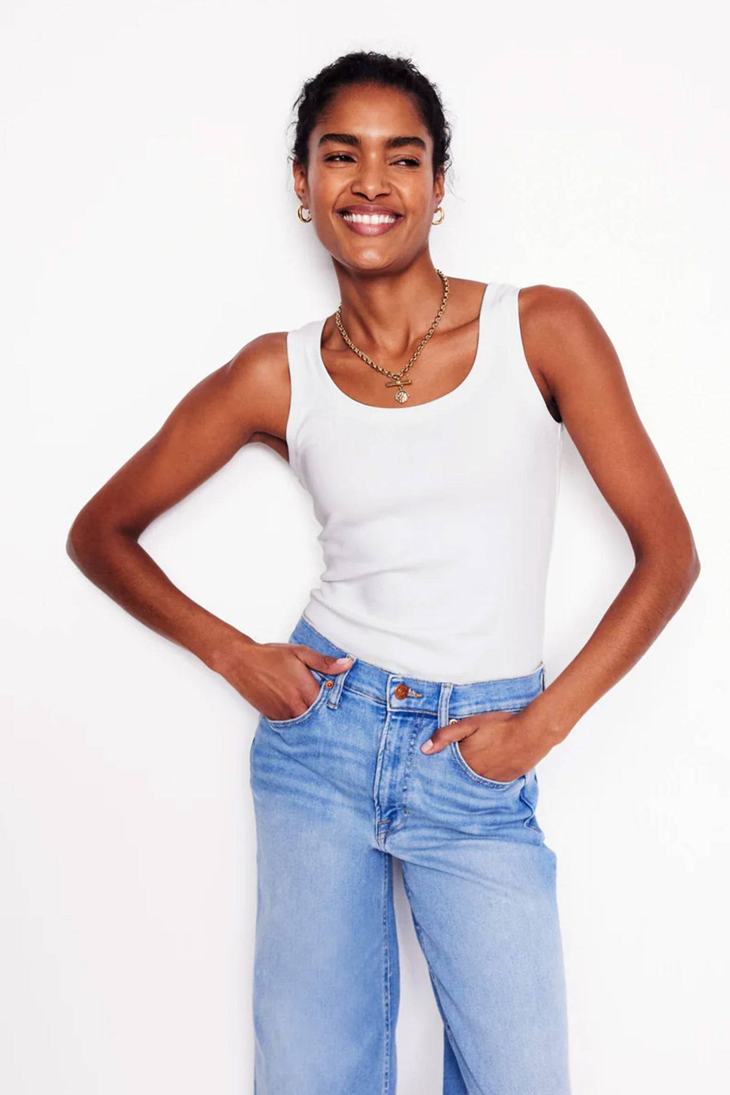Essential Scoop-Neck Vest