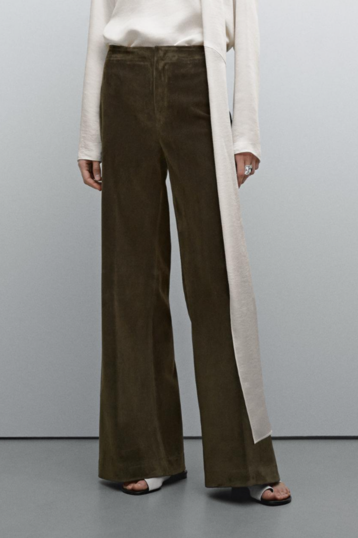 Velvet Flared Trousers - Studio