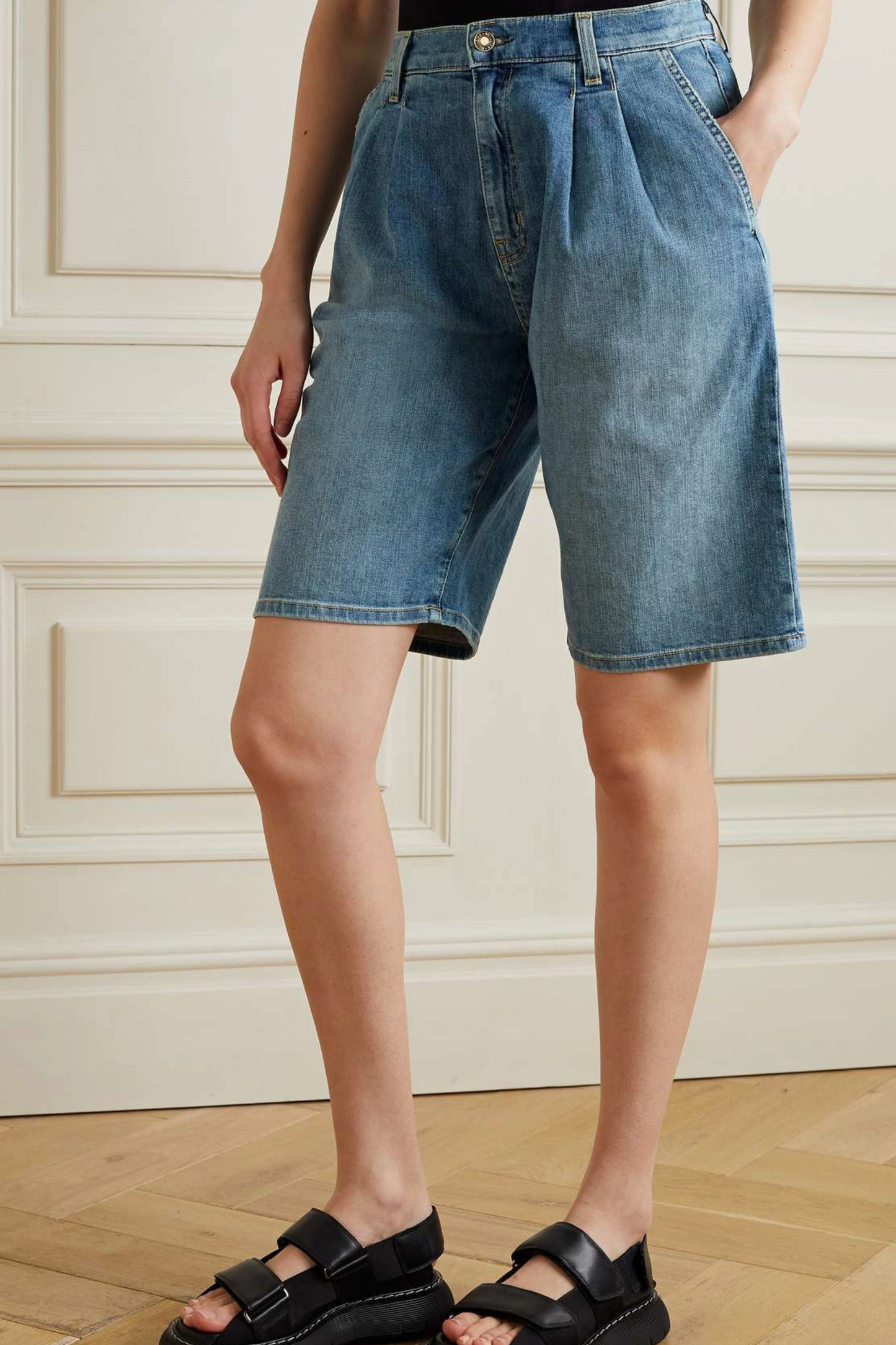 NILI LOTAN Julie Pleated Denim Shorts