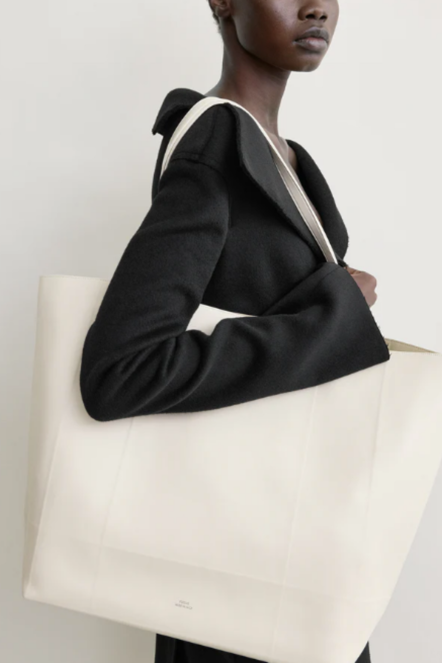 Roam Leather Tote Stone