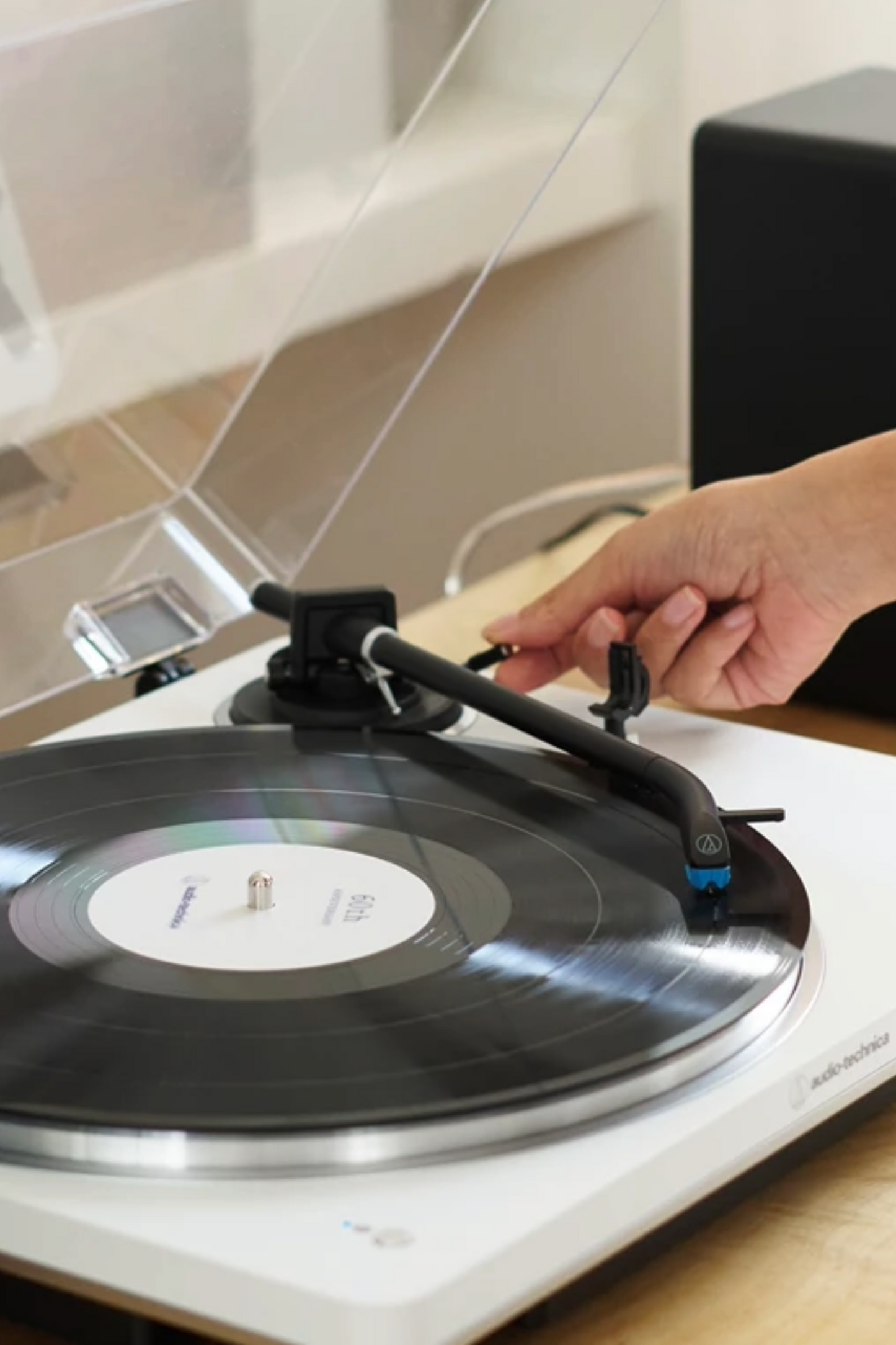 AT-LP70XBTWS Bluetooth Turntable, White Silver
