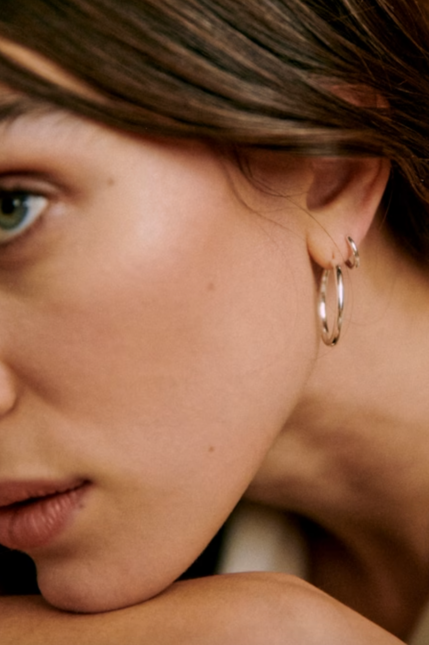 Eva Medium Hoops