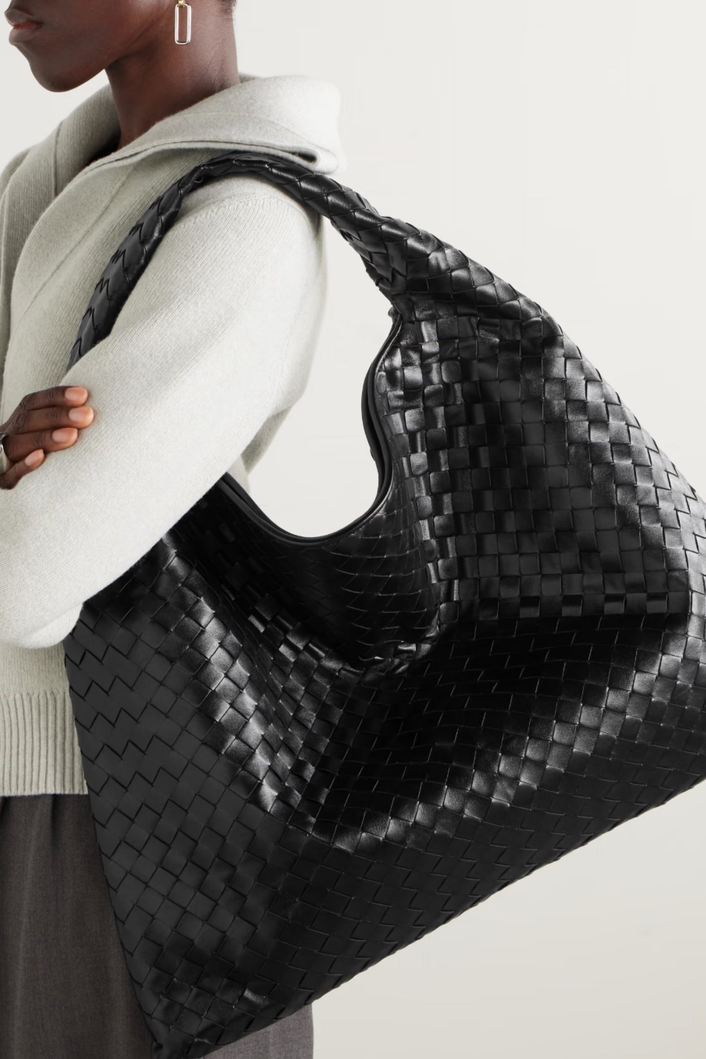 Hop Large Intrecciato Leather Tote