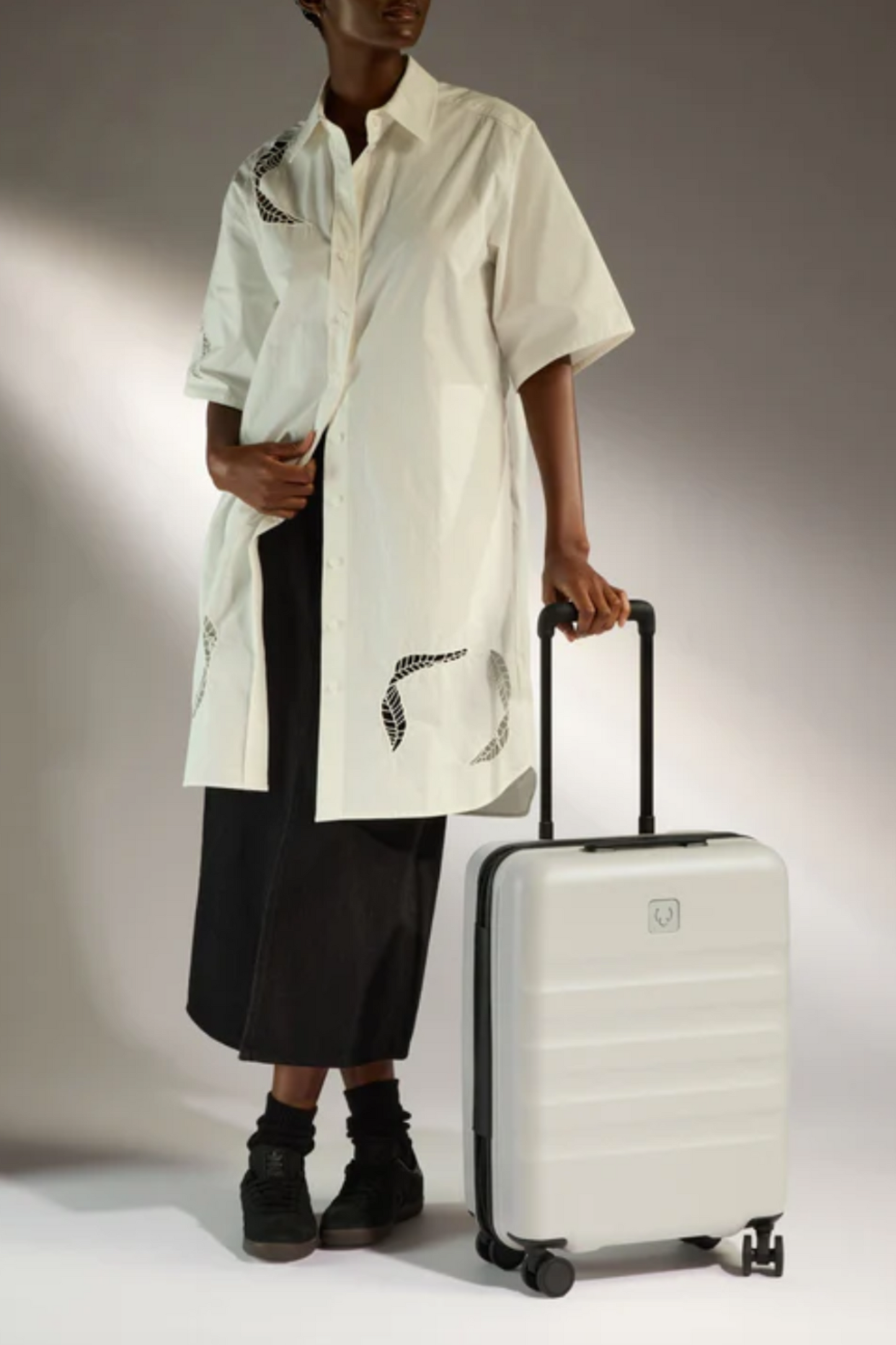 Cabin Suitcase in Taupe