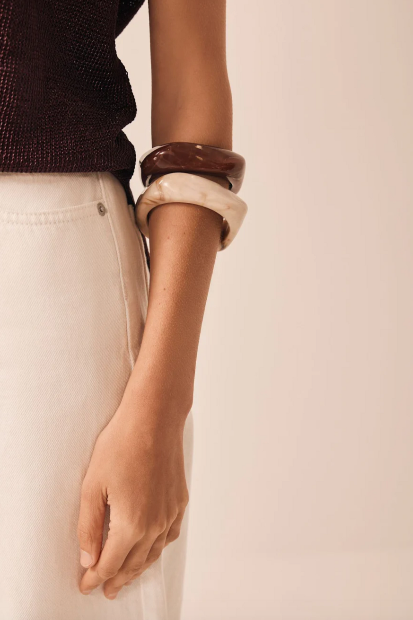 Neutral Two Pack Resin Bangle Set