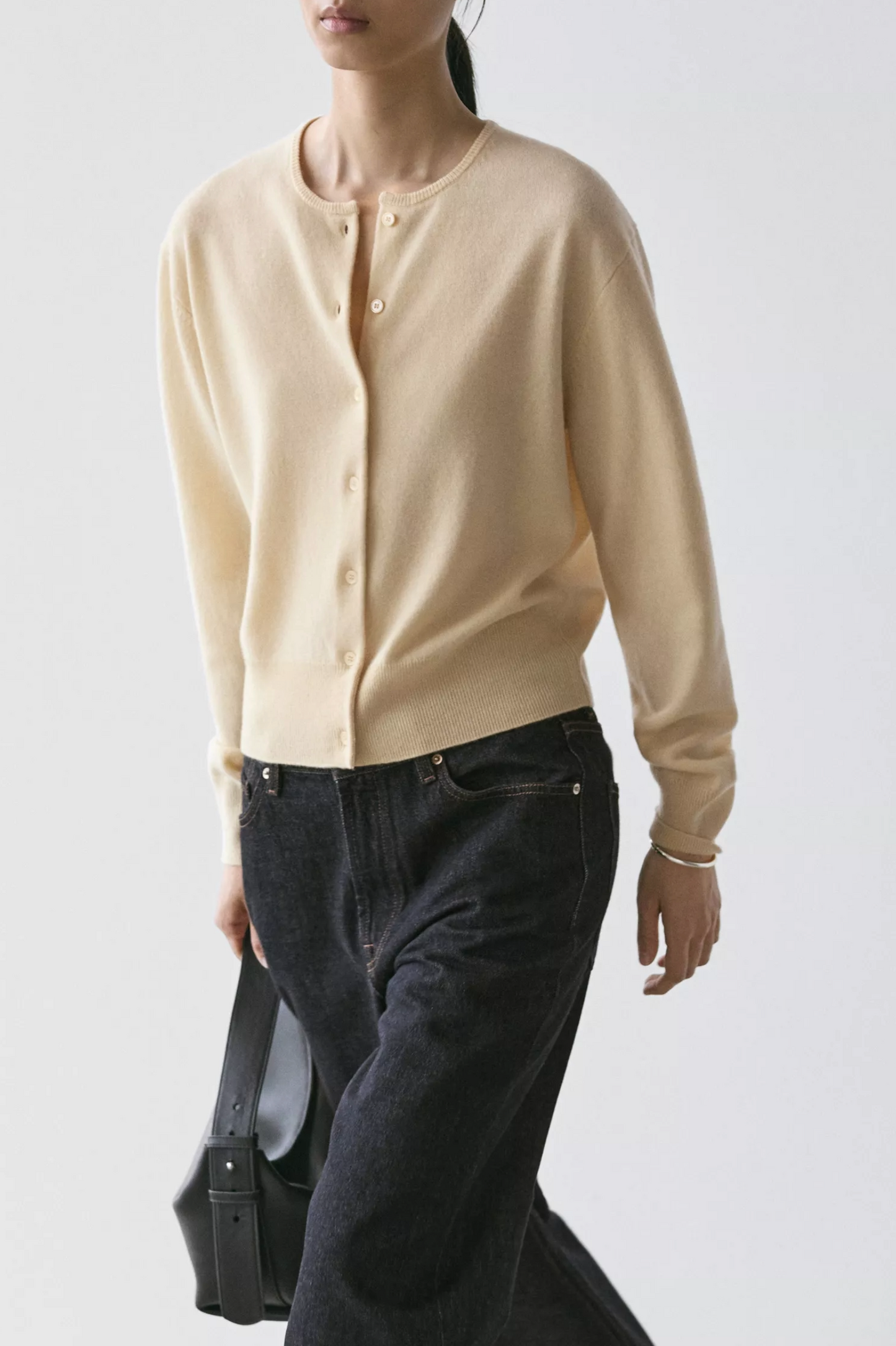 Wool-knit Cardigan with Crew Neck