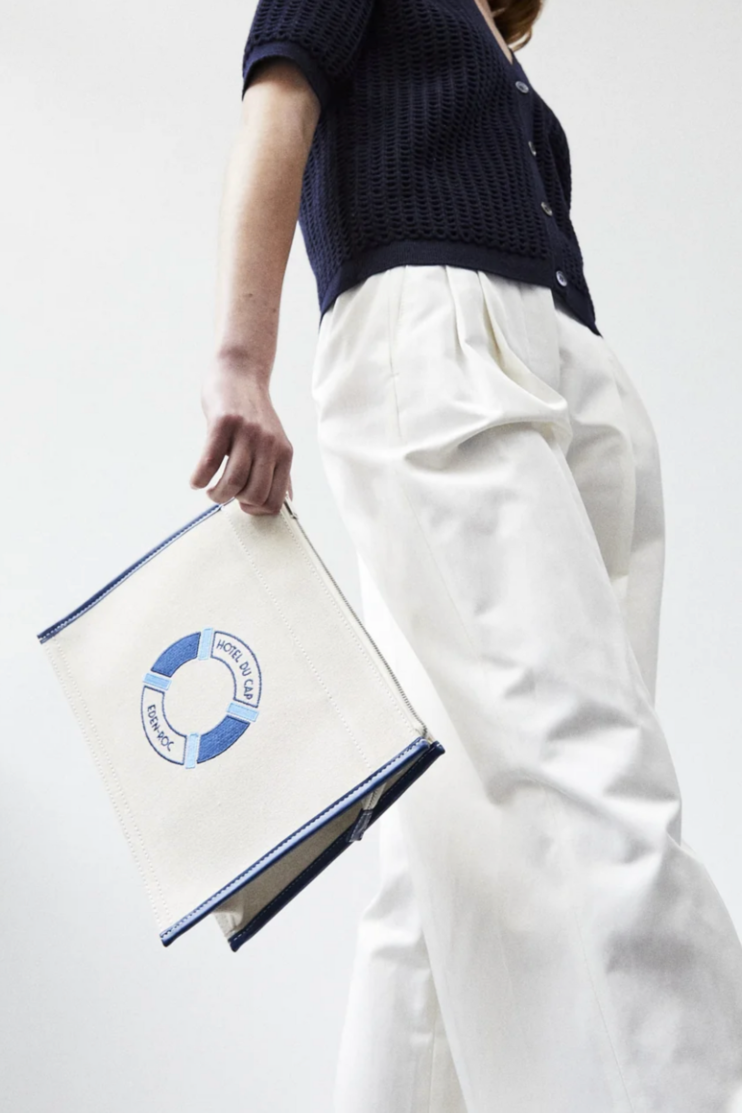 Eden-Roc Pouch