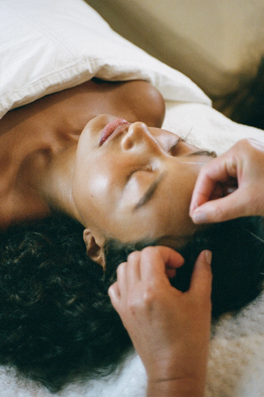 GlowYIN Facial Acupuncture