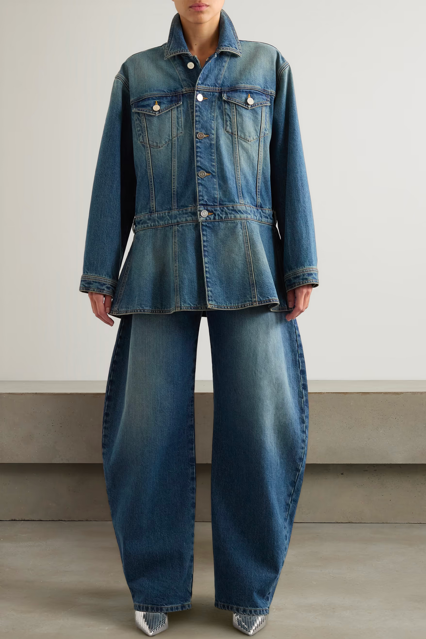 High-rise Barrel-leg Jeans