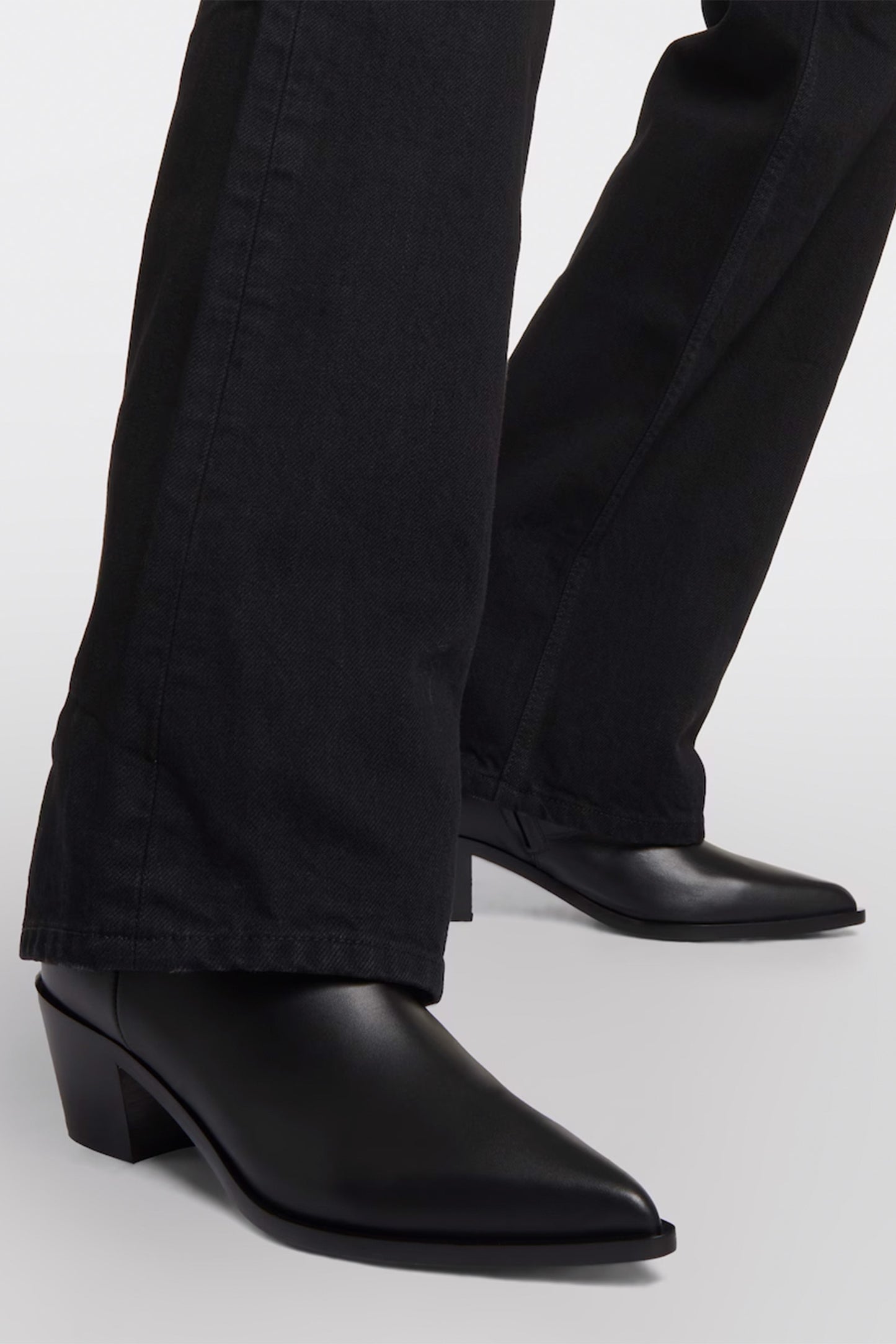 Kinney leather ankle boots