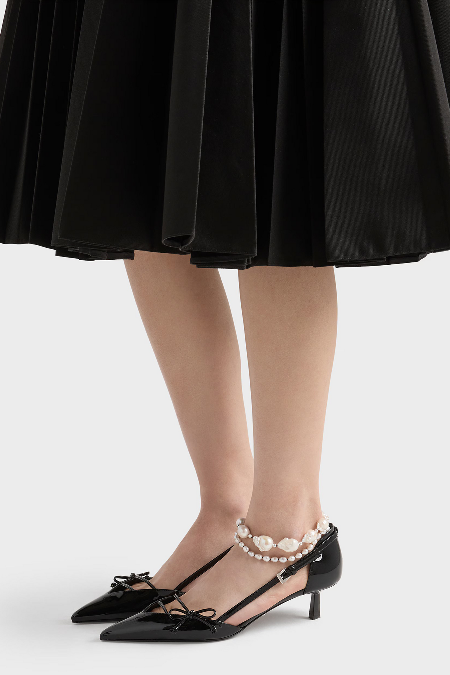 Metal Ankle Bracelet with Pearls