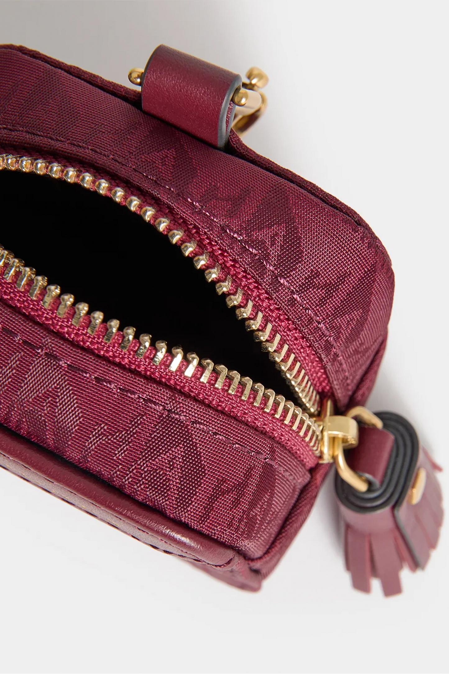 Logo Ear Phones Travel Pouch