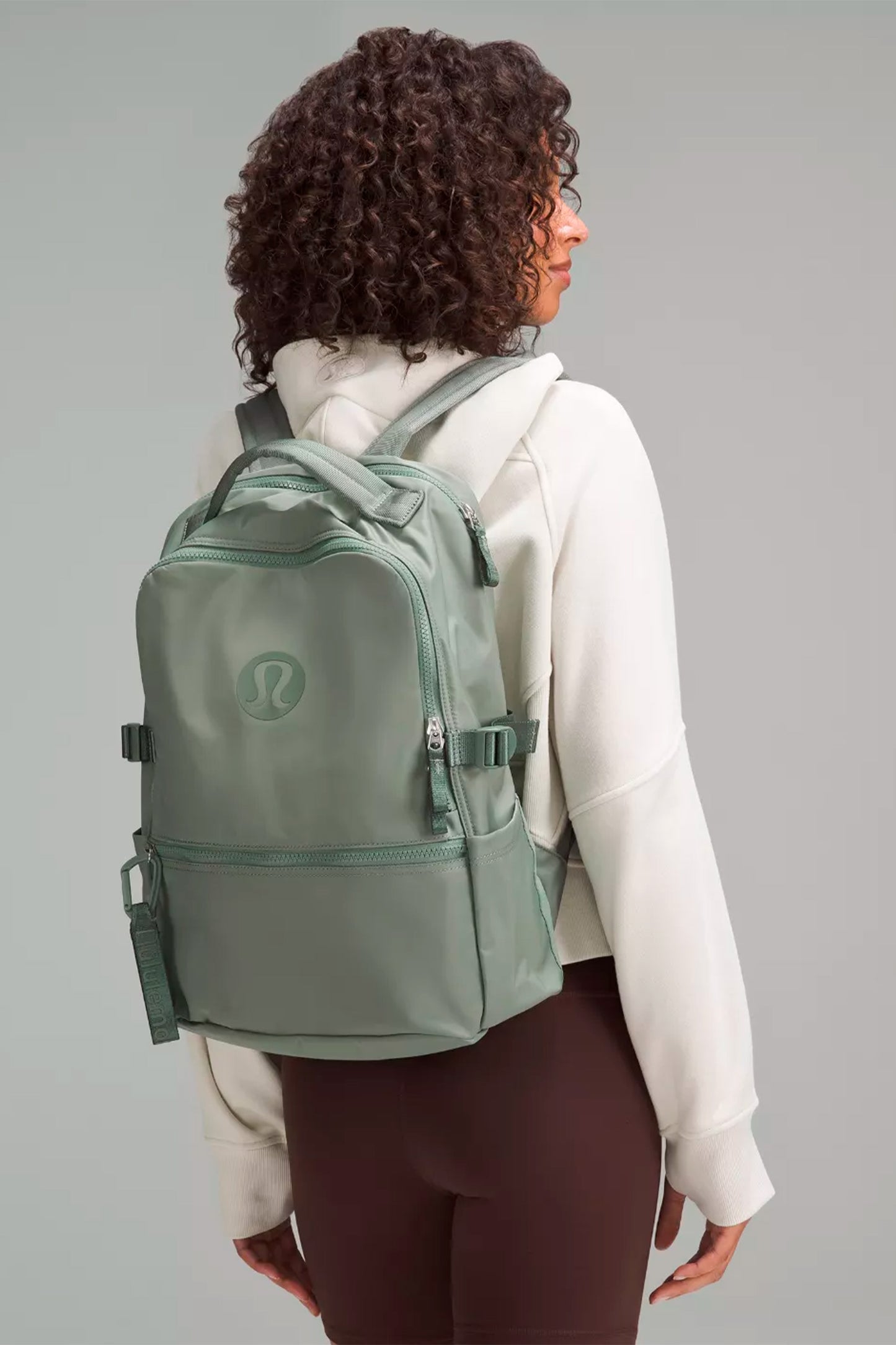New Crew Backpack 22L Logo