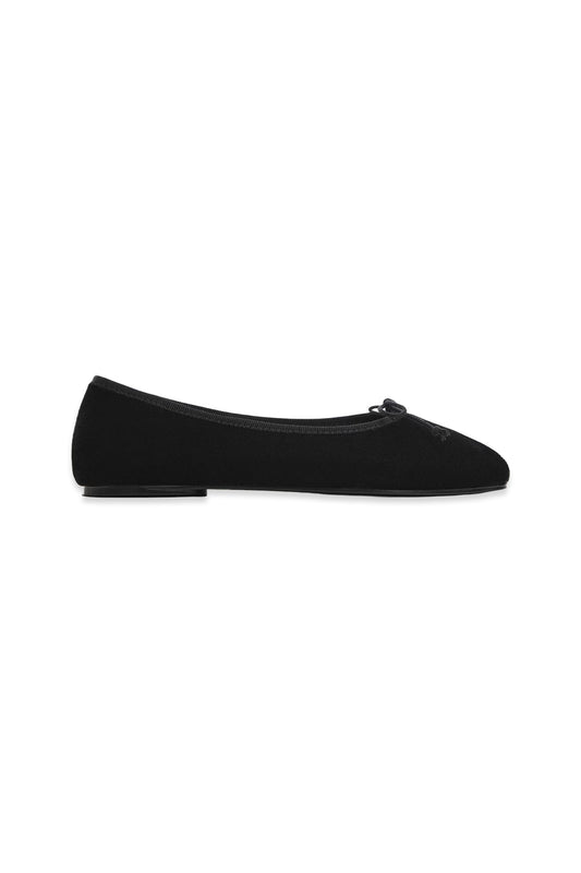 Ballerina Shoes With Velvet Bow