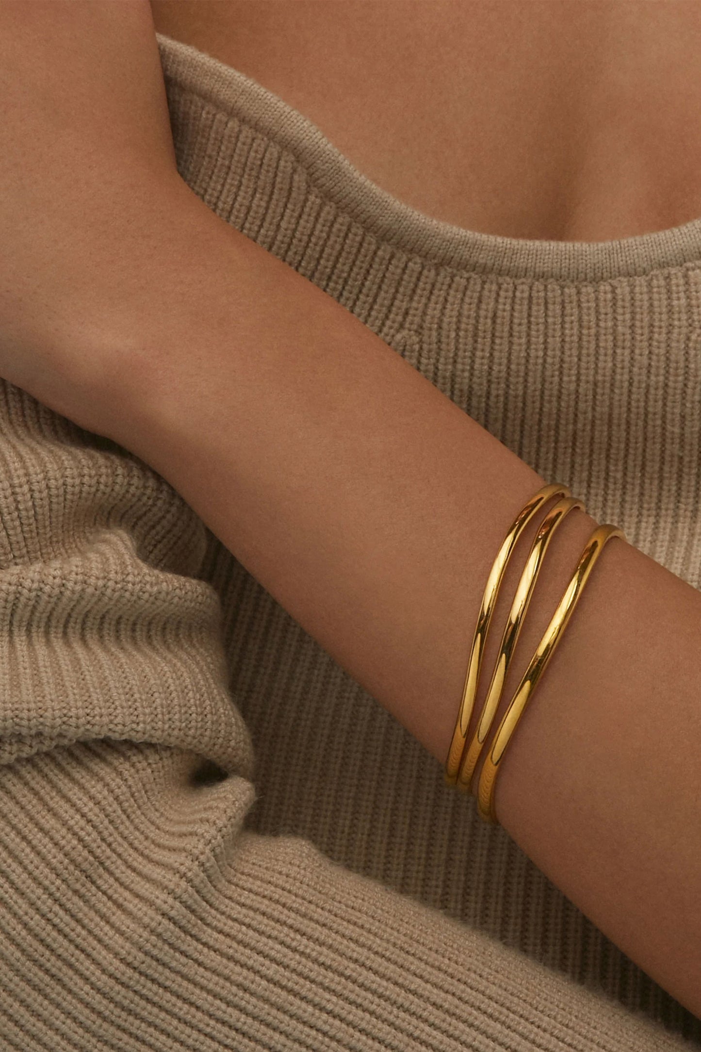 Moune Bangles