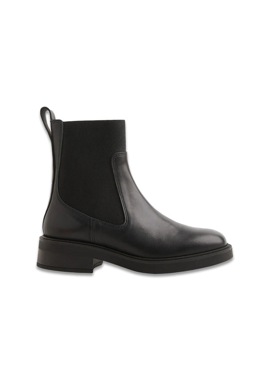 Black Elasticated Chelsea Boot