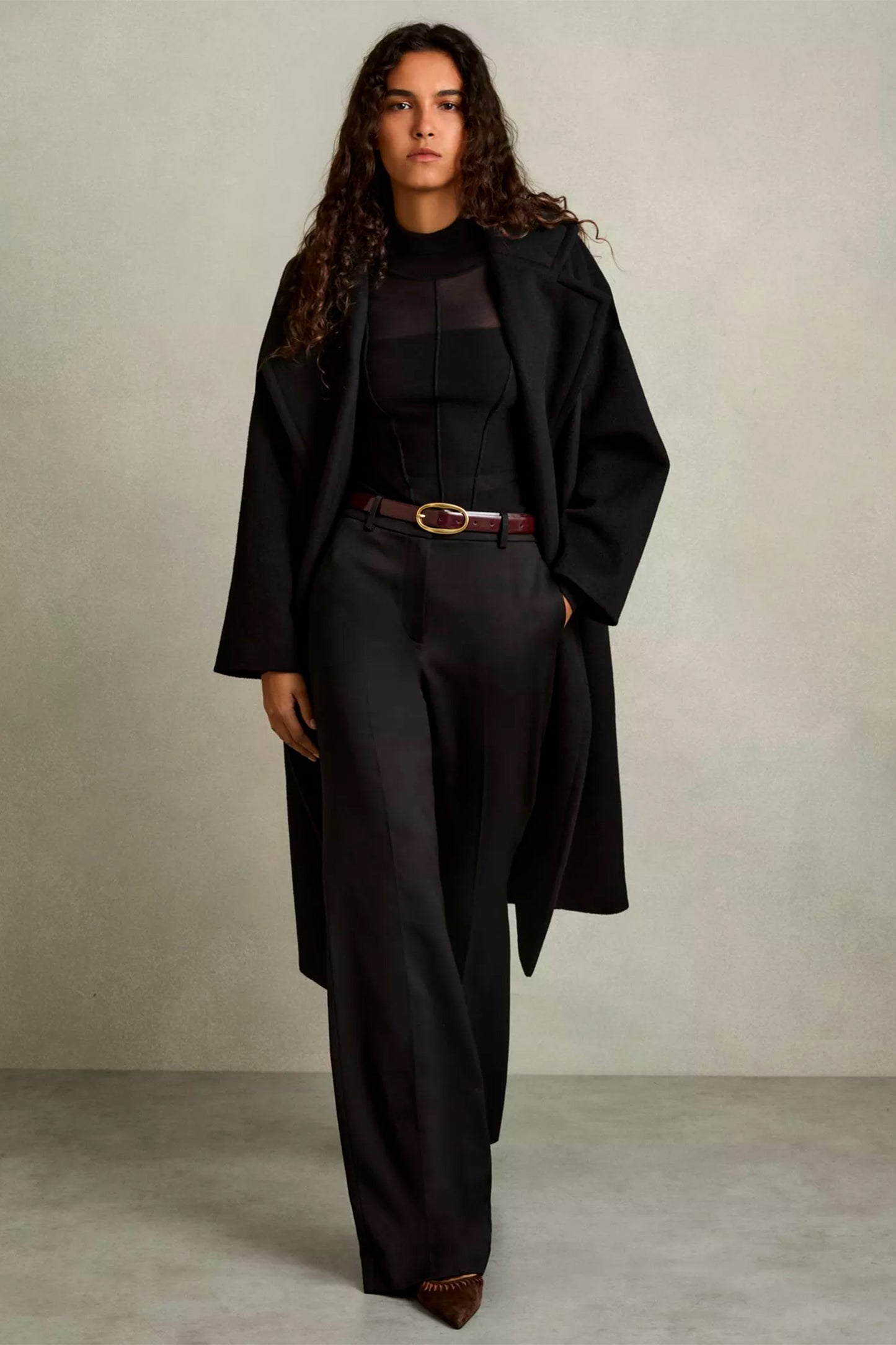Millie Wide-Leg Tailored Trousers in Black