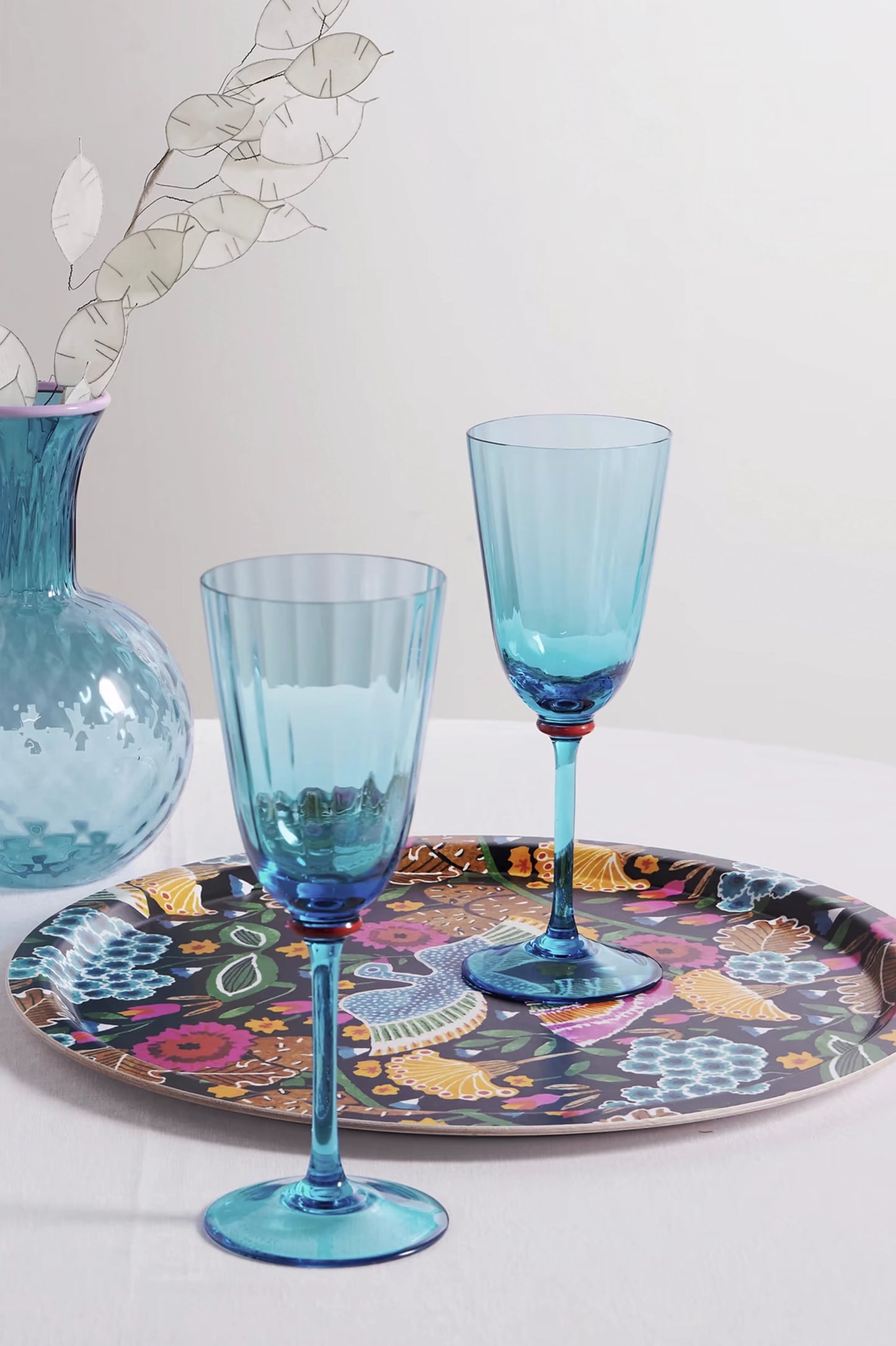 Set of two Murano glass wine glasses