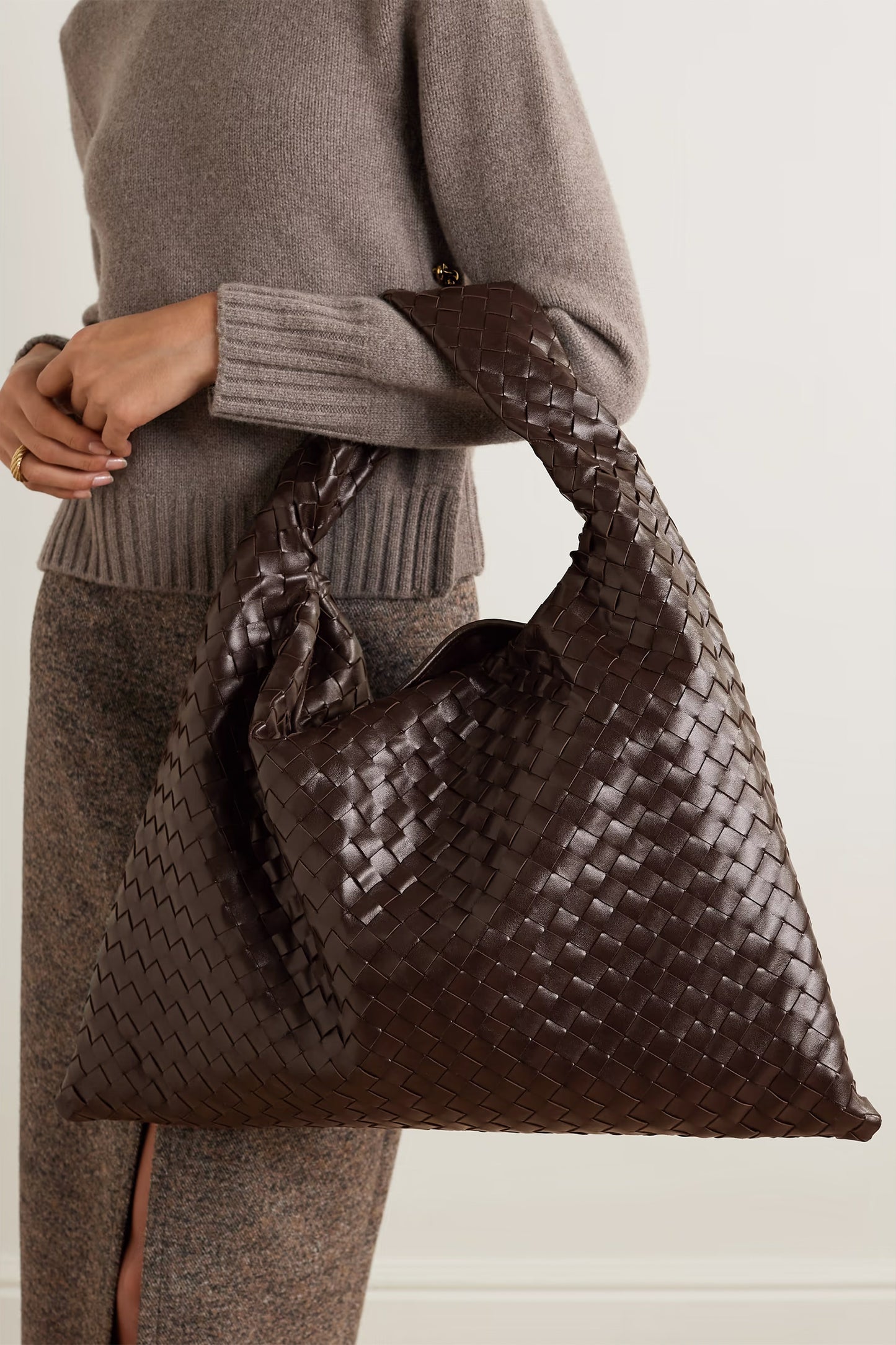Hop Large Intrecciato Leather Tote