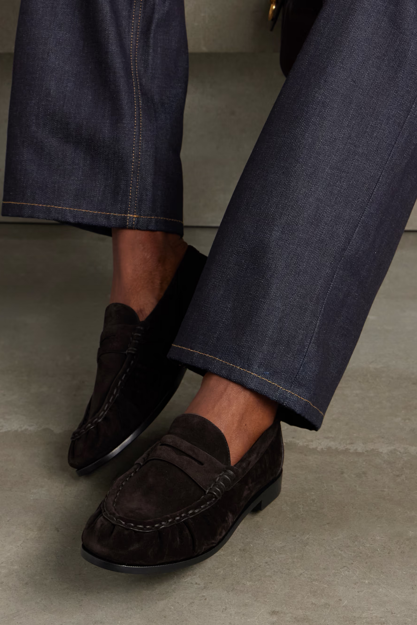Le Loafer Logo-embellished Suede Loafers
