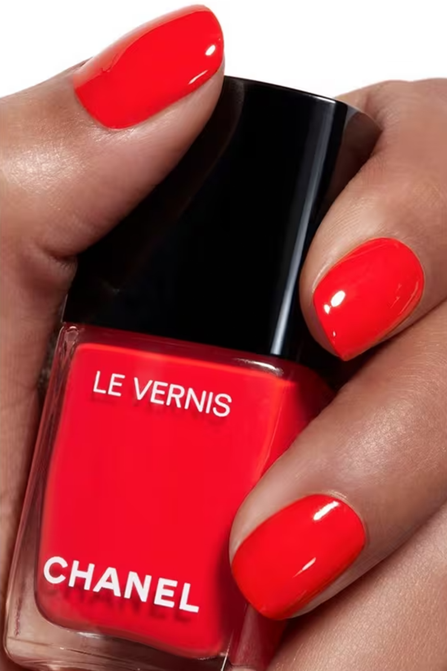 Le Vernis Nail Colour, 147 Incendiaire