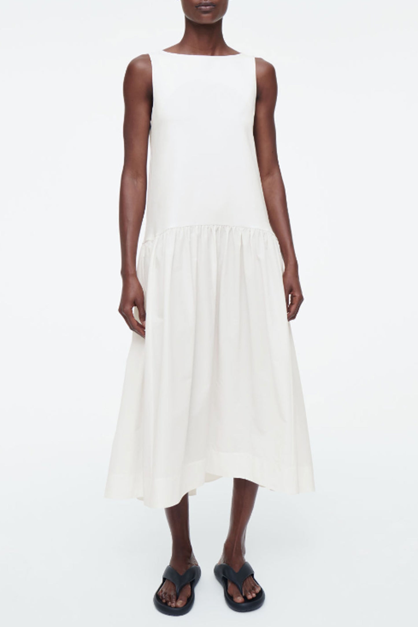 Voluminous Sleeveless Midi Dress