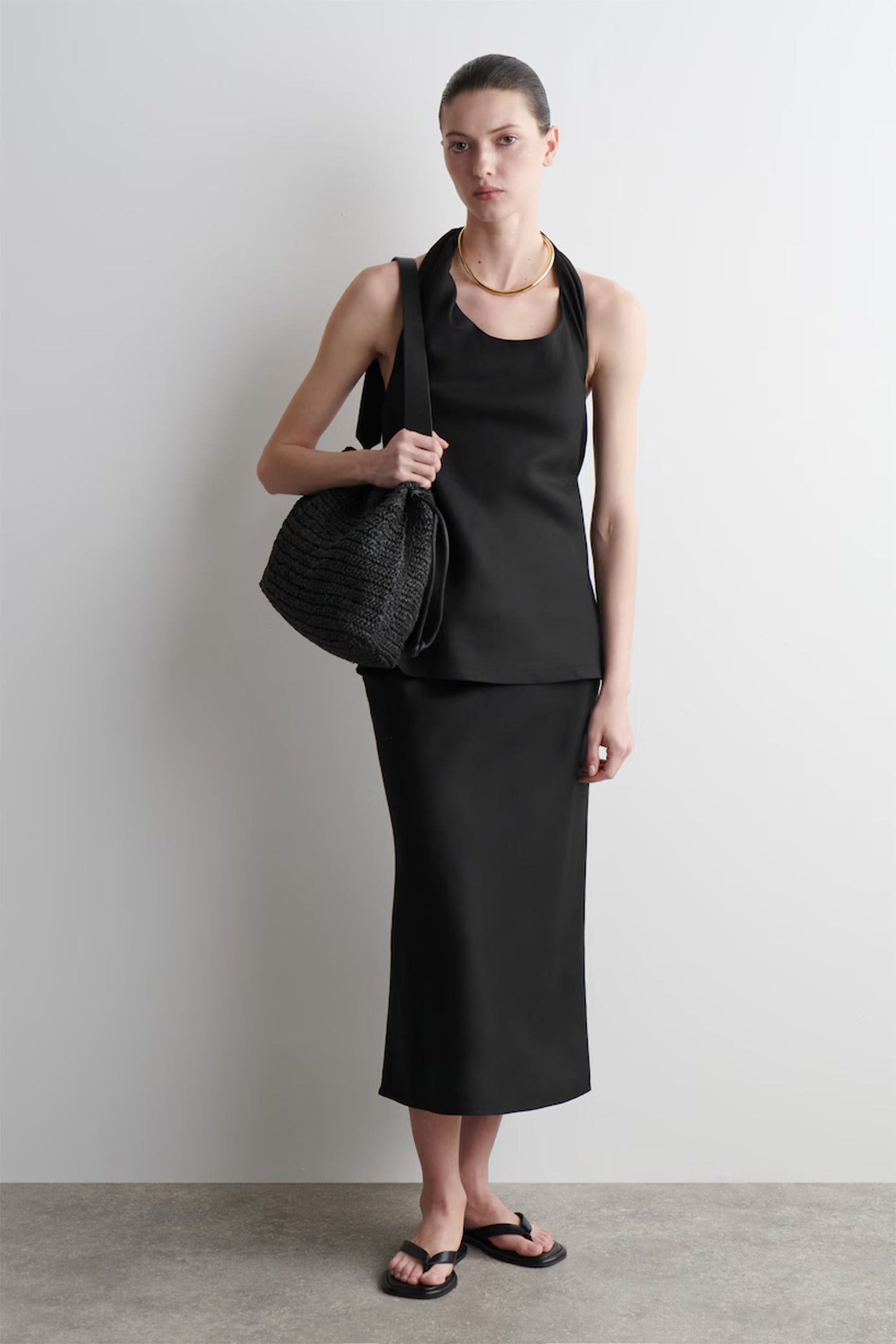 Cavatelli Clutch Bag in Black Straw