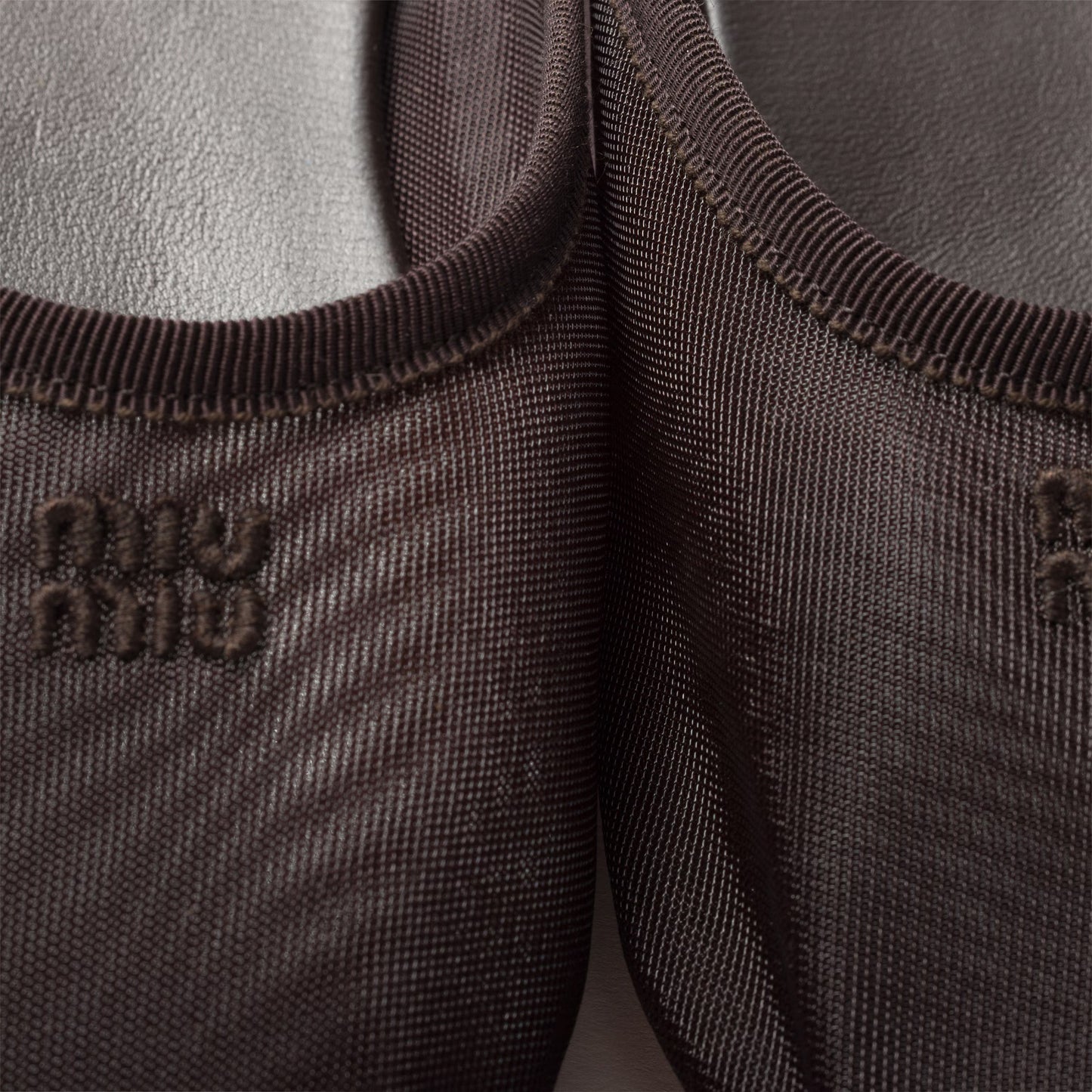 Mesh Fabric Slippers